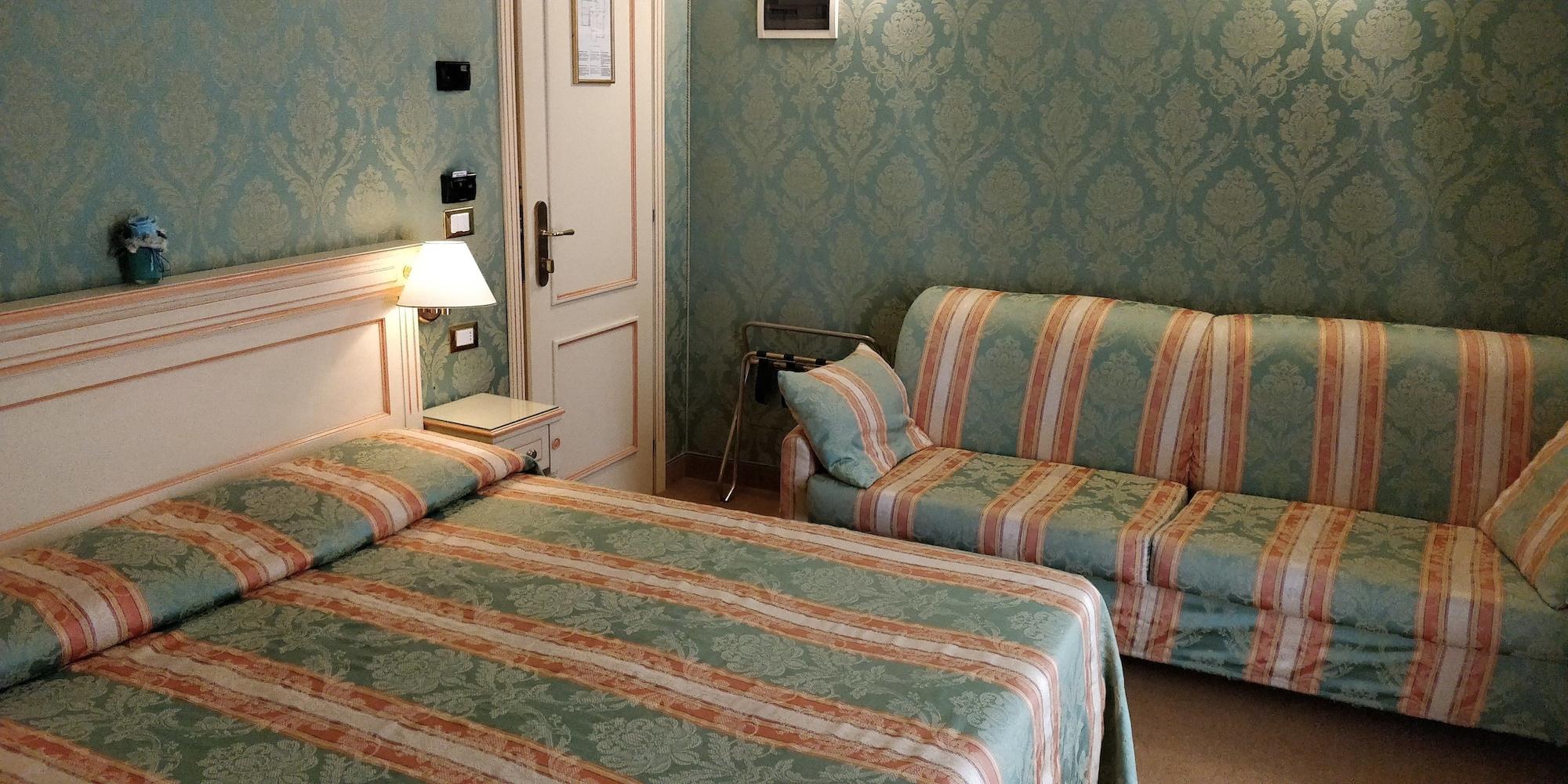 Hotel Villa Delle Palme Lido di Venezia Bagian luar foto