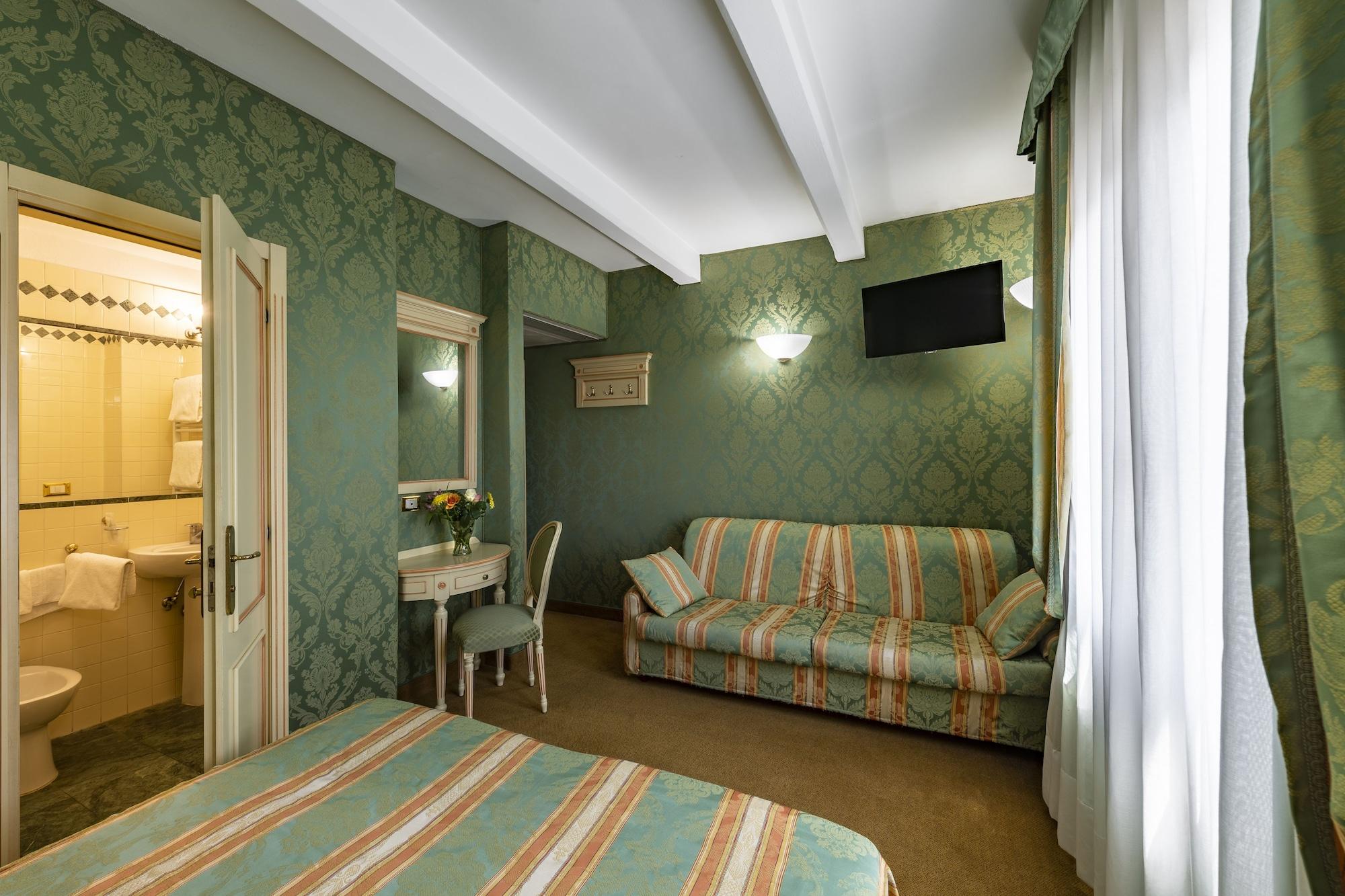 Hotel Villa Delle Palme Lido di Venezia Bagian luar foto