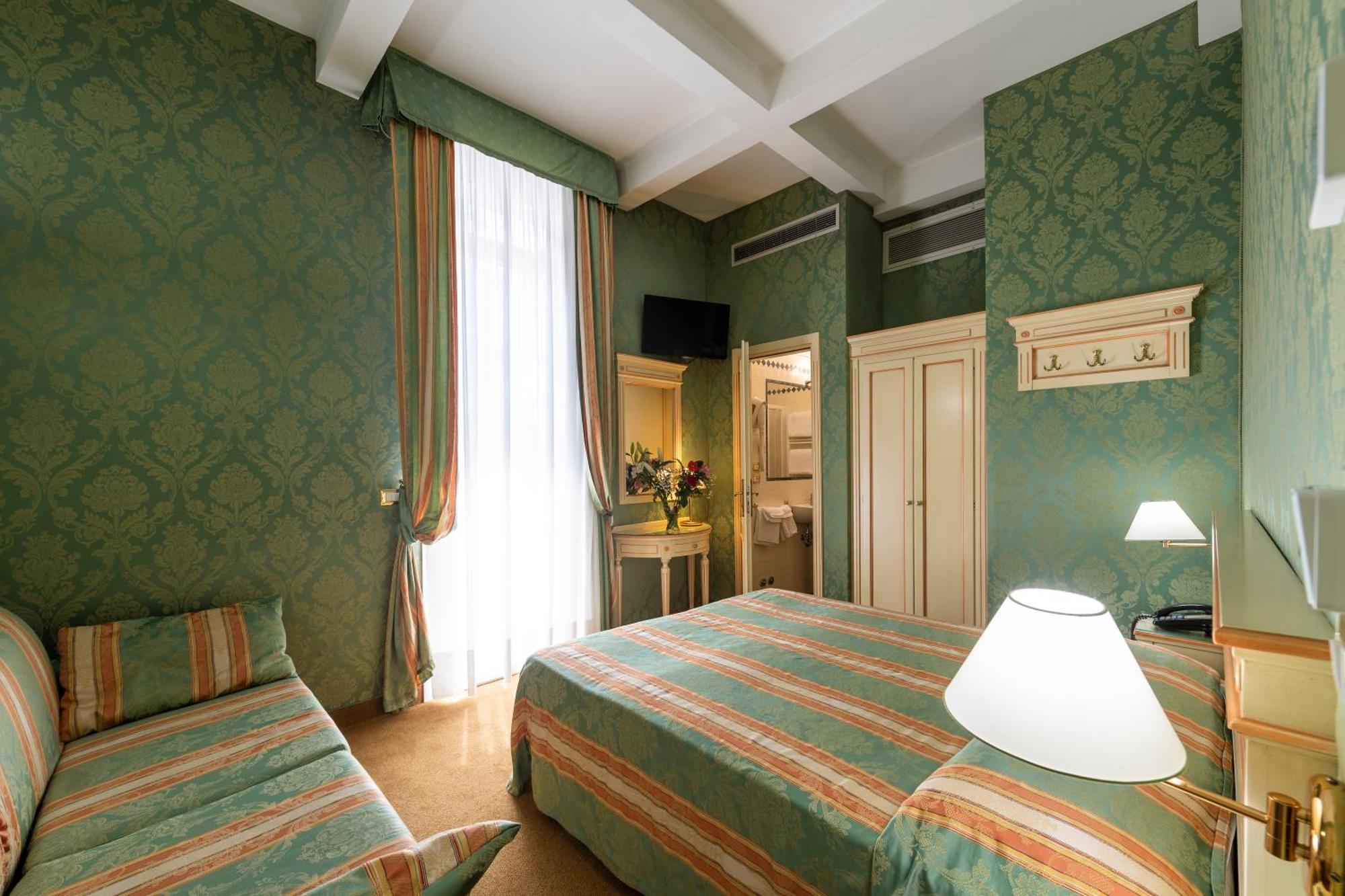 Hotel Villa Delle Palme Lido di Venezia Bagian luar foto