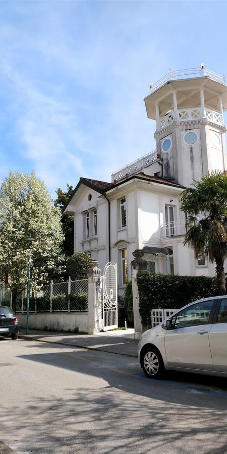 Hotel Villa Delle Palme Lido di Venezia Bagian luar foto