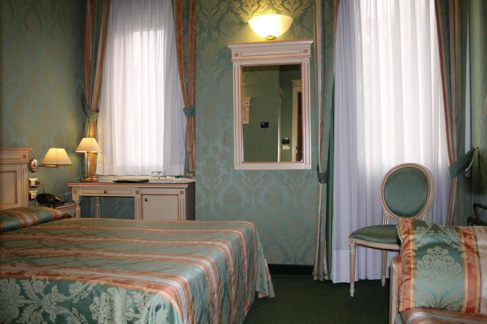 Hotel Villa Delle Palme Lido di Venezia Bagian luar foto